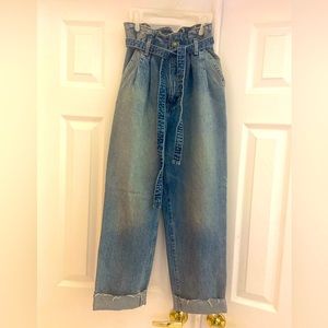 A&F Paperbag High Waisted Mom Jean